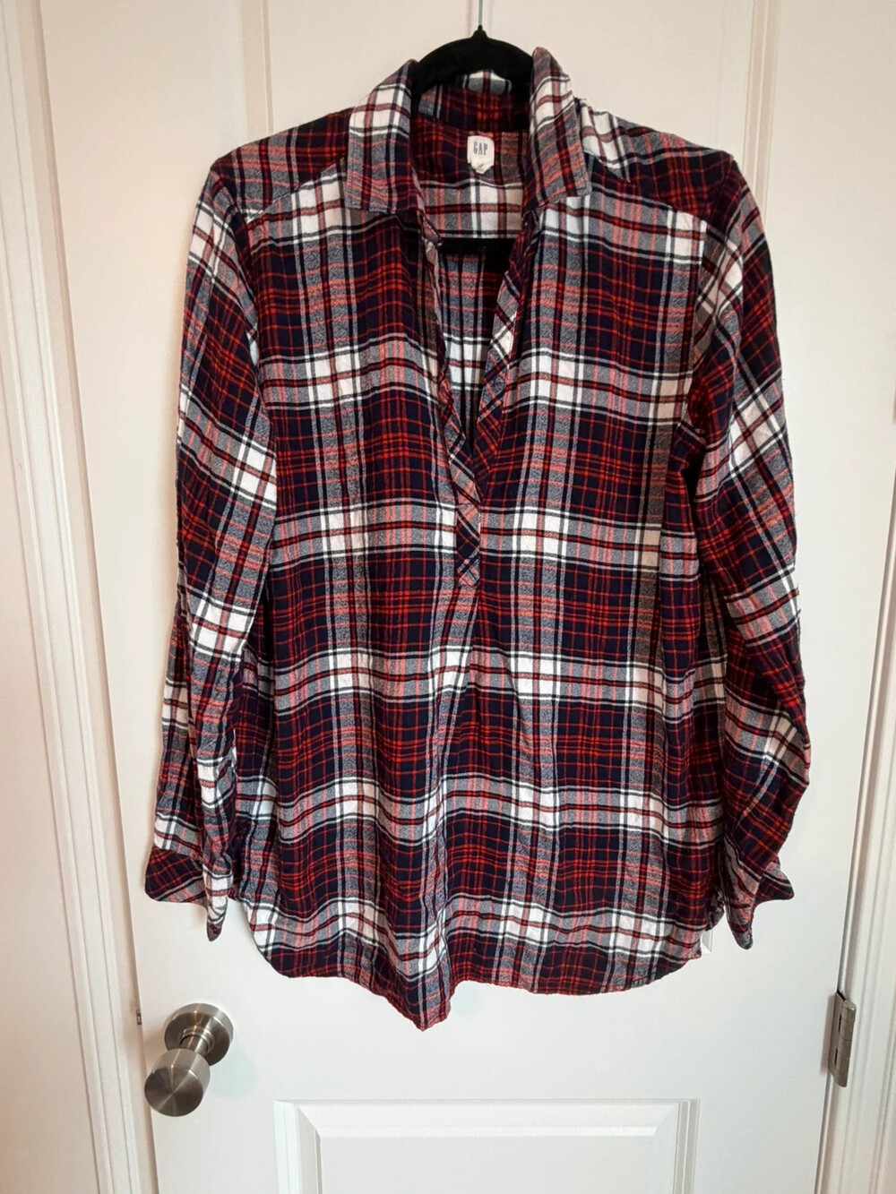 Gap plaid tunic red and blue size large